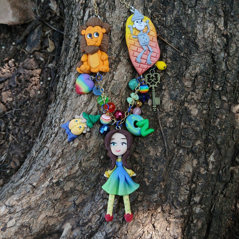 💫Colorful🌈 Wizard of Oz 🌈 Dorthy💥 Necklace - Picture 5 of 8